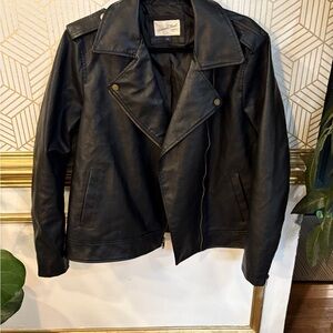 Universal Thread Black Jacket
